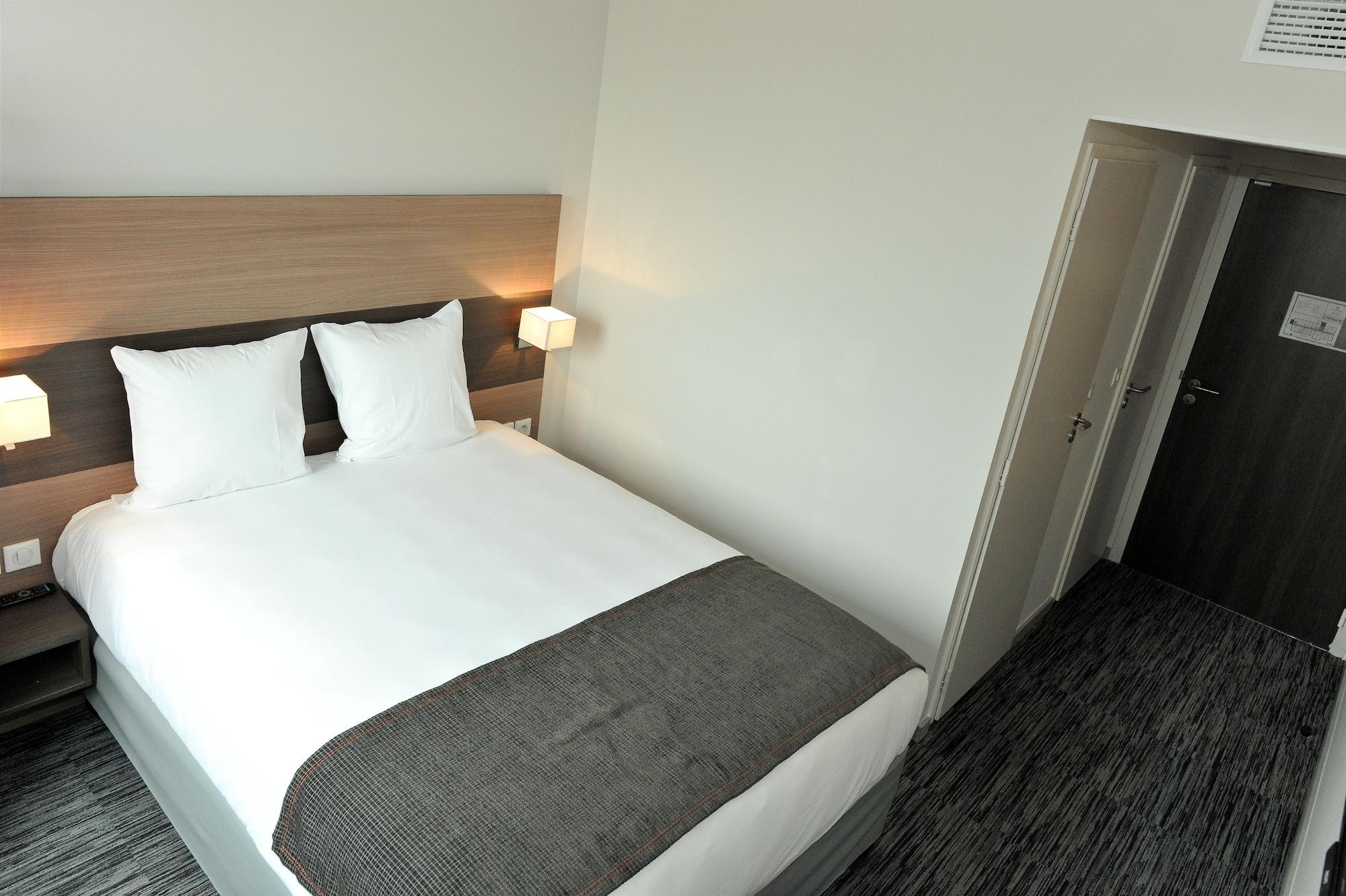 Dios Hotel 3*